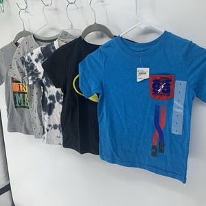 NEW Lot 5 Boys  T-shirts Size 5 Short Sleeve Cars Batman Dinosaur